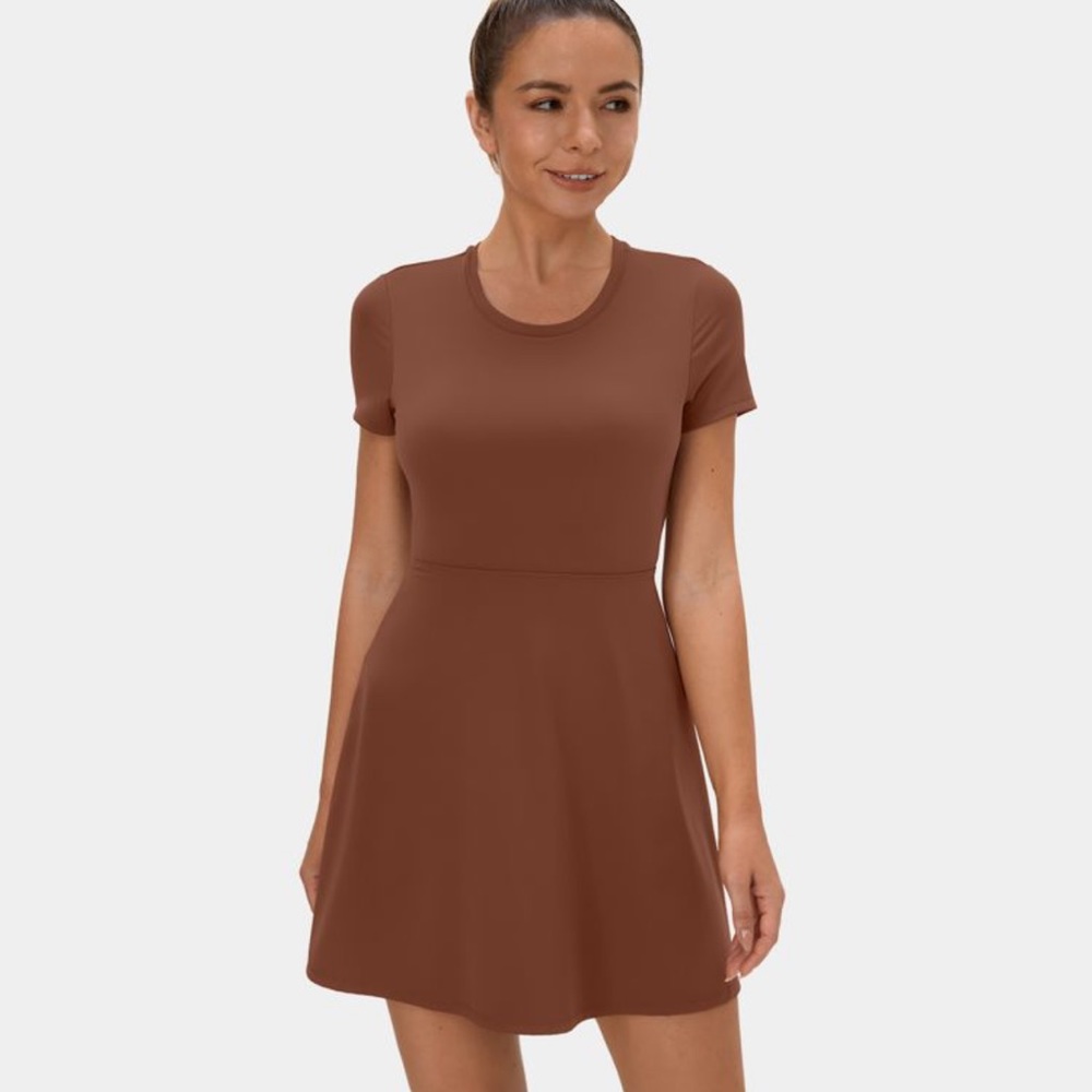 Halara Backless Cut Out Flare Dresa